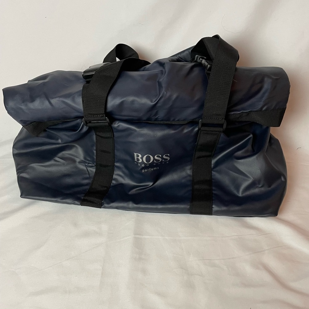 BOSS Hugo Boss Parfums Weekender Duffle Travel Overnight Bag Navy Blue Men’s